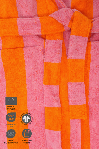 Bademantel mit Kragen